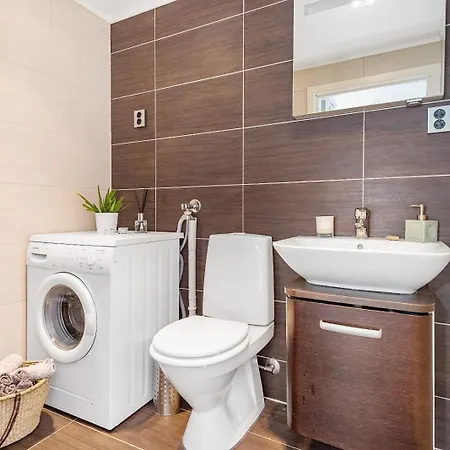 Lejlighed Charming In The Center Of *