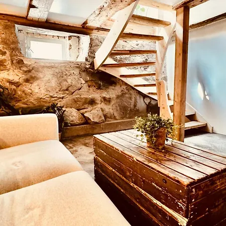 Apartment Charming In The Center Of *