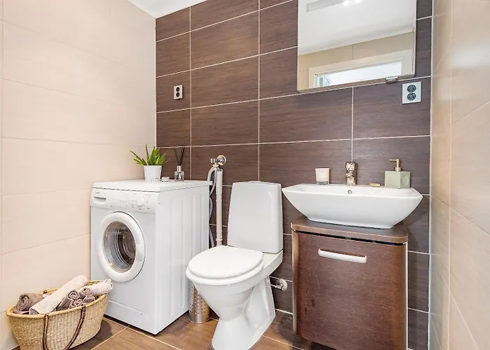 Apartment Charming In The Center Of *