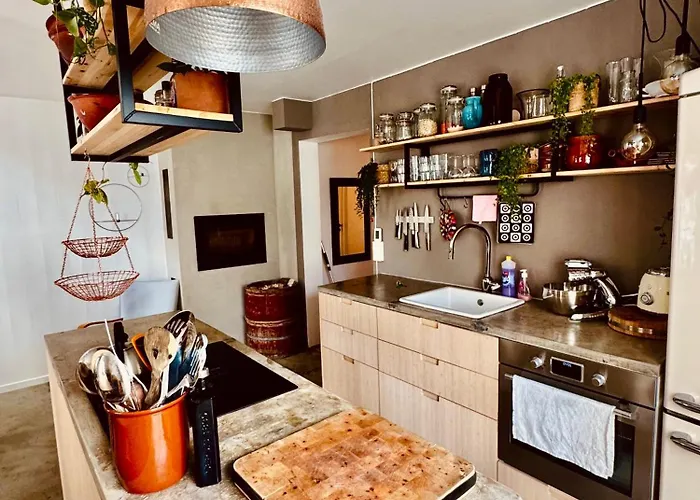 Charming In The Center Of *