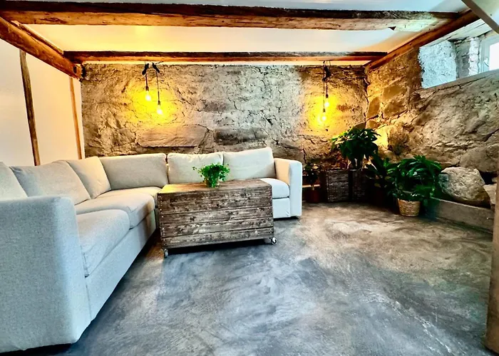 Charming In The Center Of Apartment *